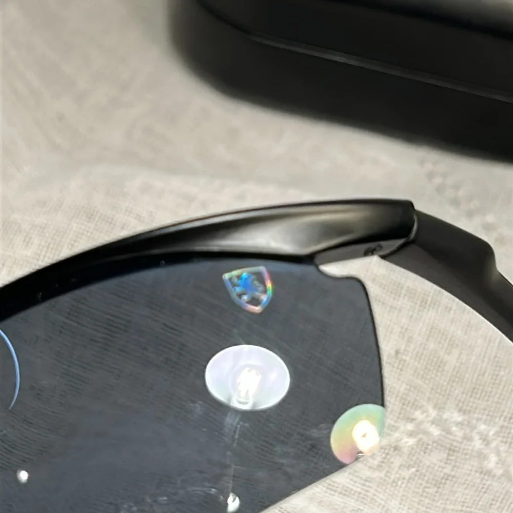 Khan lightweight sport sunglasses